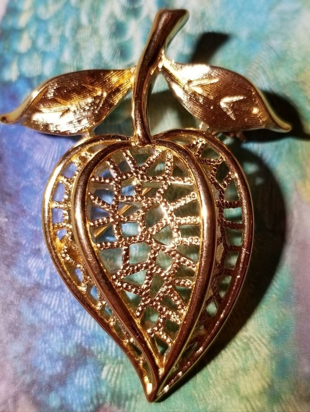 Vintage TRIFARI Fall Apple Lattice Filigree Brooch